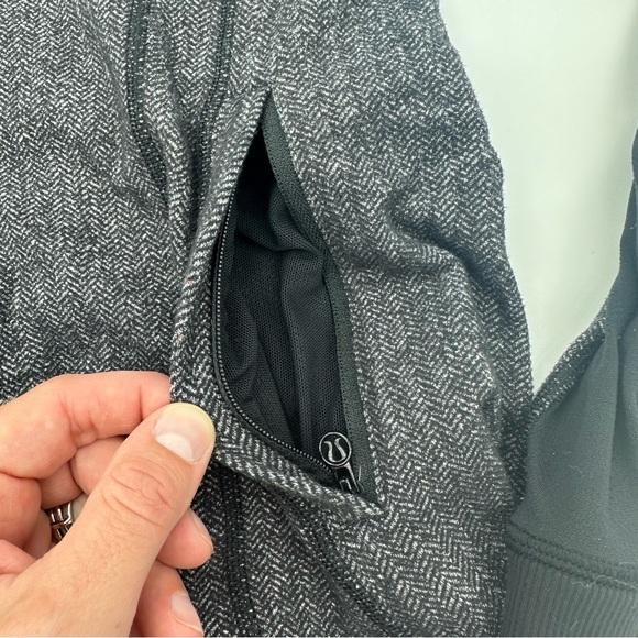Lululemon Daily Practice Jacket Heathered Herringbone Heathered Black size 8 - Picture 5 of 8